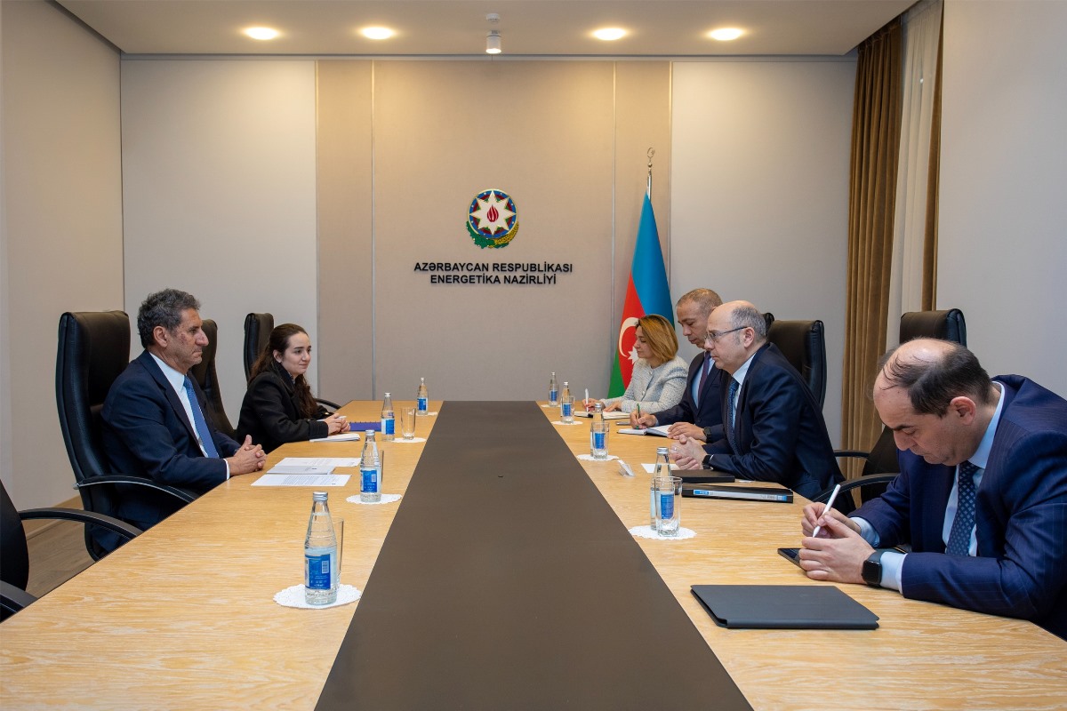 Minister of Energy met with Director-General of IRENA