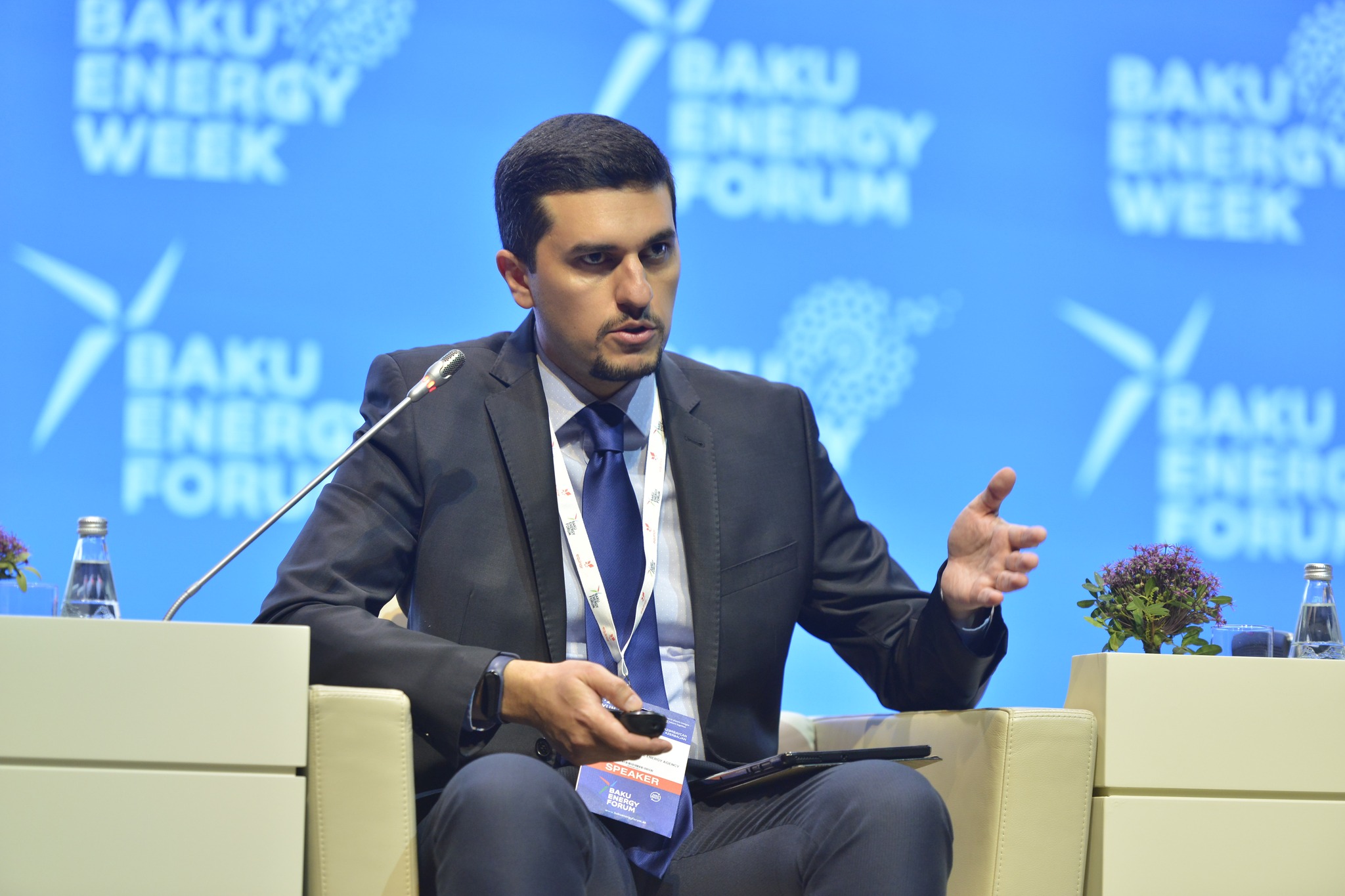  Kamran Huseynov, Deputy director of AREA, announced the results of the "Low-carbon hydr...