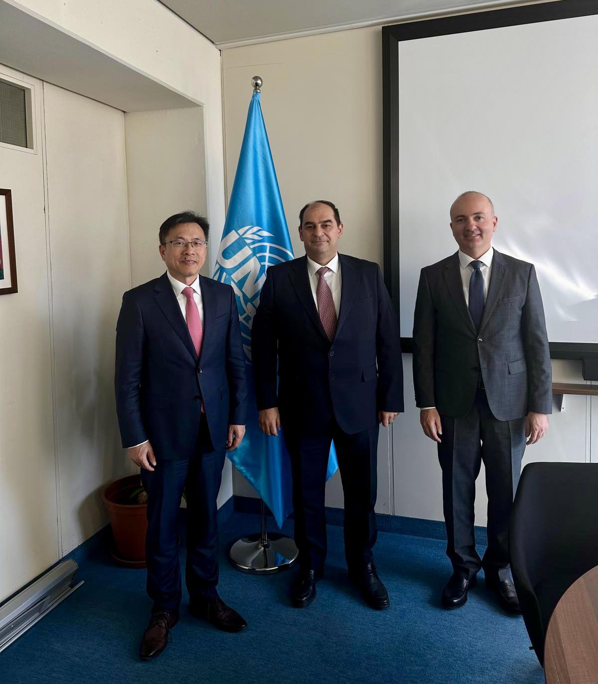 BOEMDA-nın direktoru Cavid Abdullayev Beynəlxalq Enerji və İqlim Forumunda iştirak edir