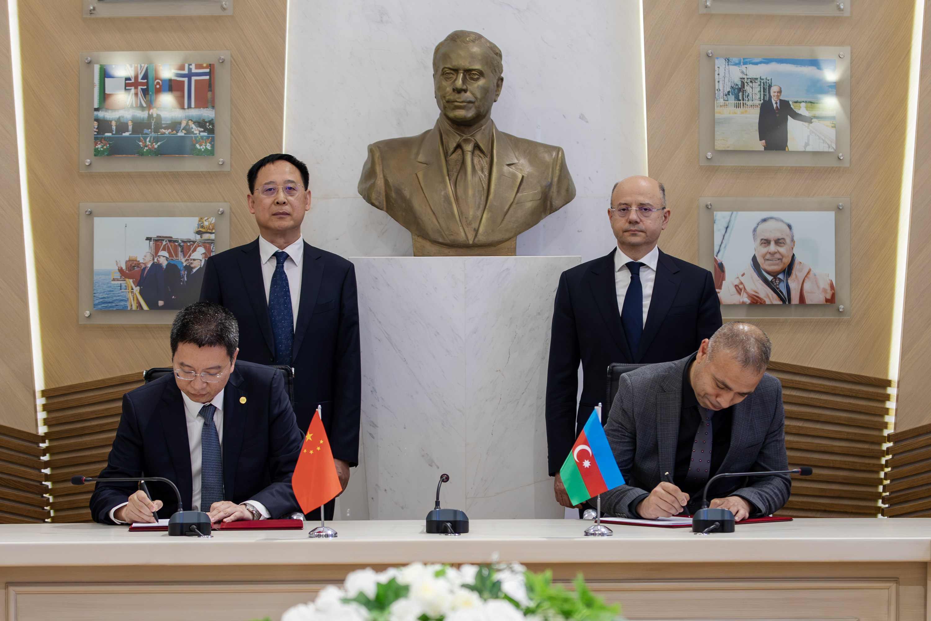 Azerbaijan will cooperate with a Chinese company on 2 GW renewable energy projects