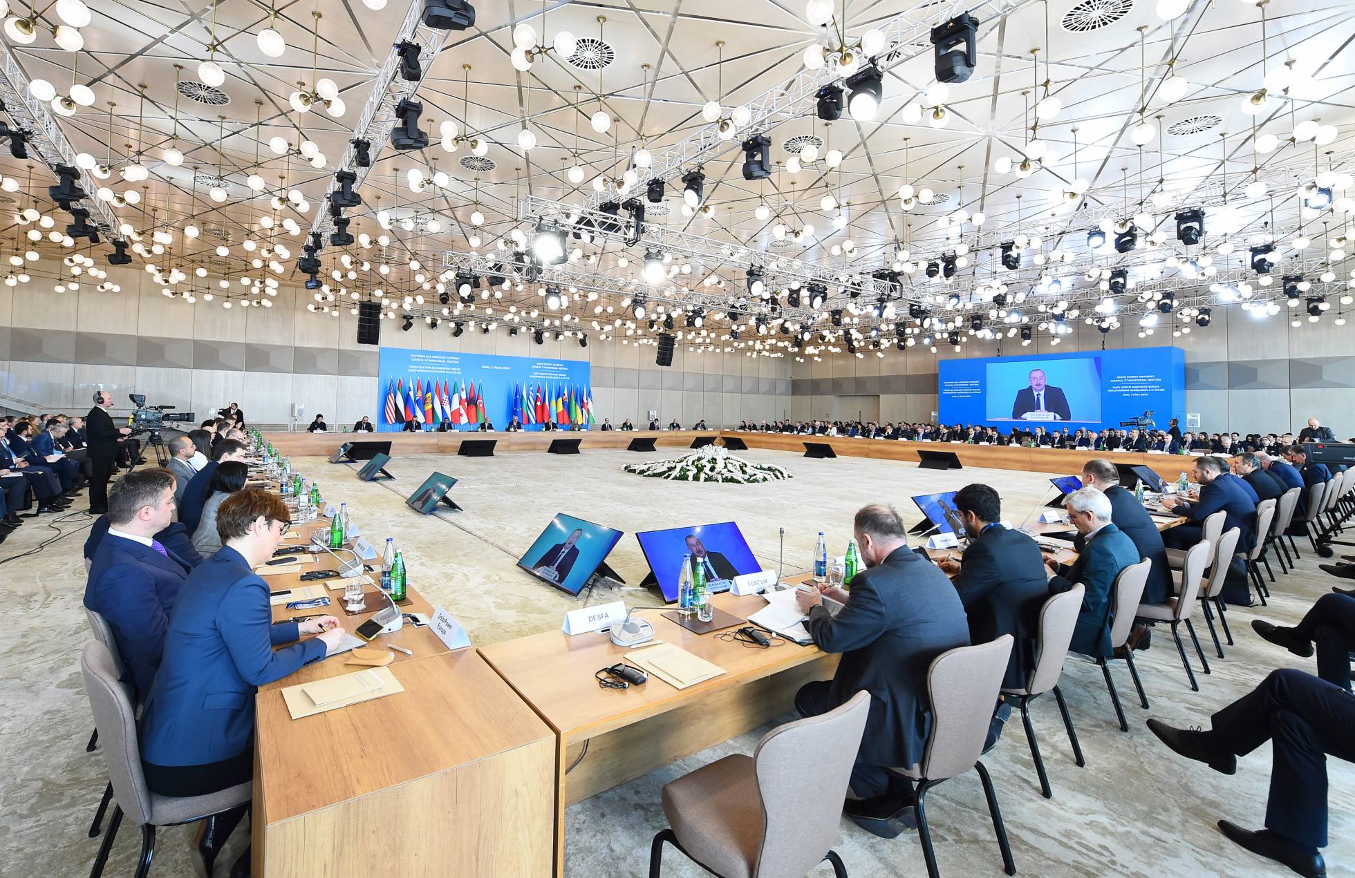 The 10th Ministerial Meeting of the Southern Gas Corridor Advisory Council and the 2nd Ministerial Meeting of the Green Energy Advisory Council continued with plenary sessions