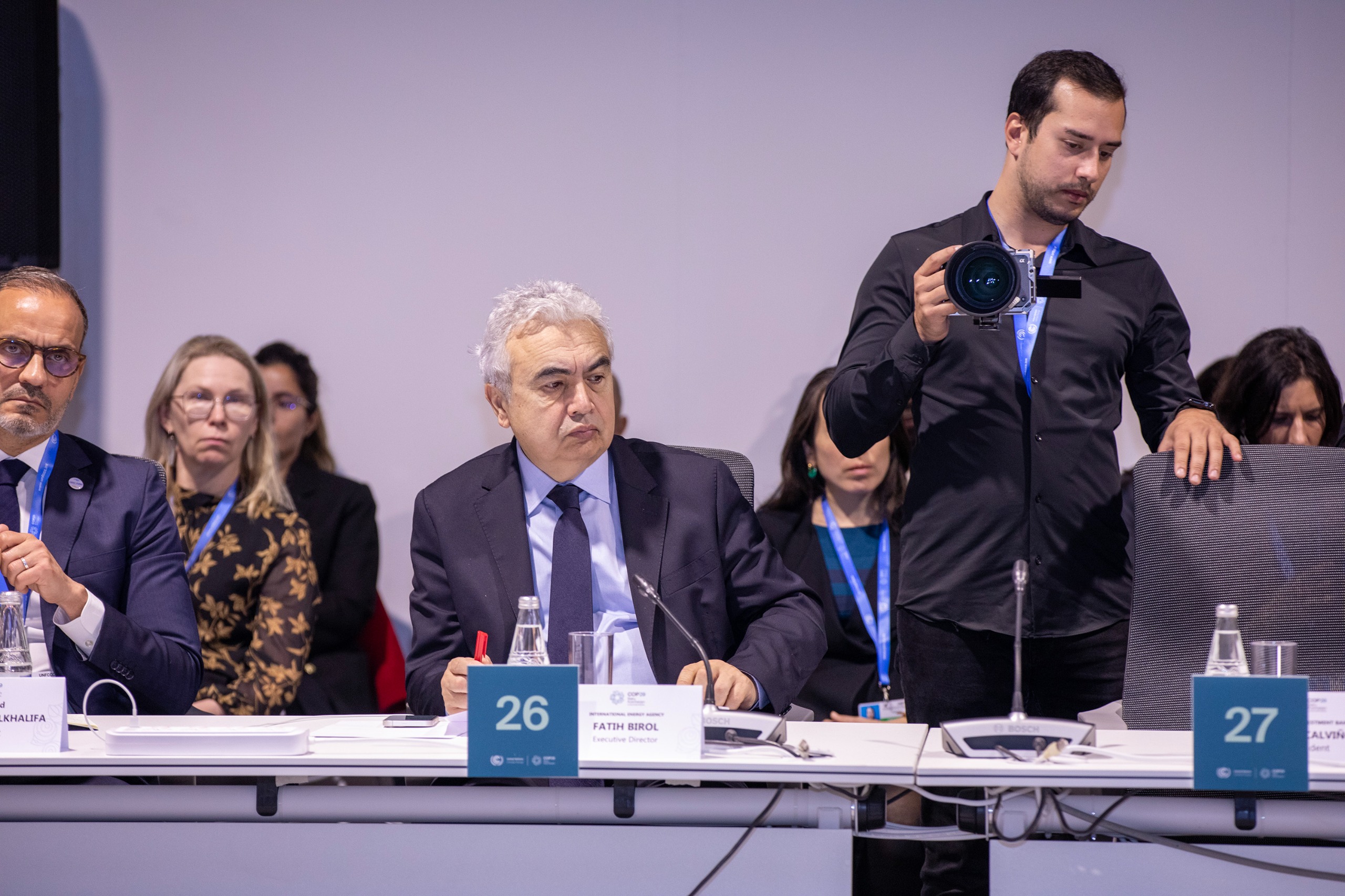 COP29-da bərpa olunan enerji və enerji səmərəliliyinə investisiyaların artırılmasına dair Nazirlər Dialoqu keçirilib