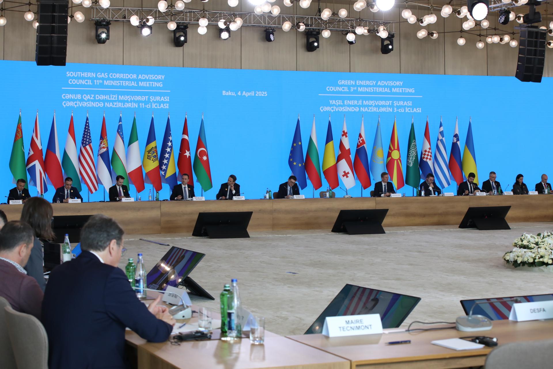 Cənub Qaz Dəhlizi Məşvərət Şurası nazirlərin 11-ci iclası və Yaşıl Enerji Məşvərət Şurası nazirlərin 3-cü iclası plenar sessiyalarla davam edib