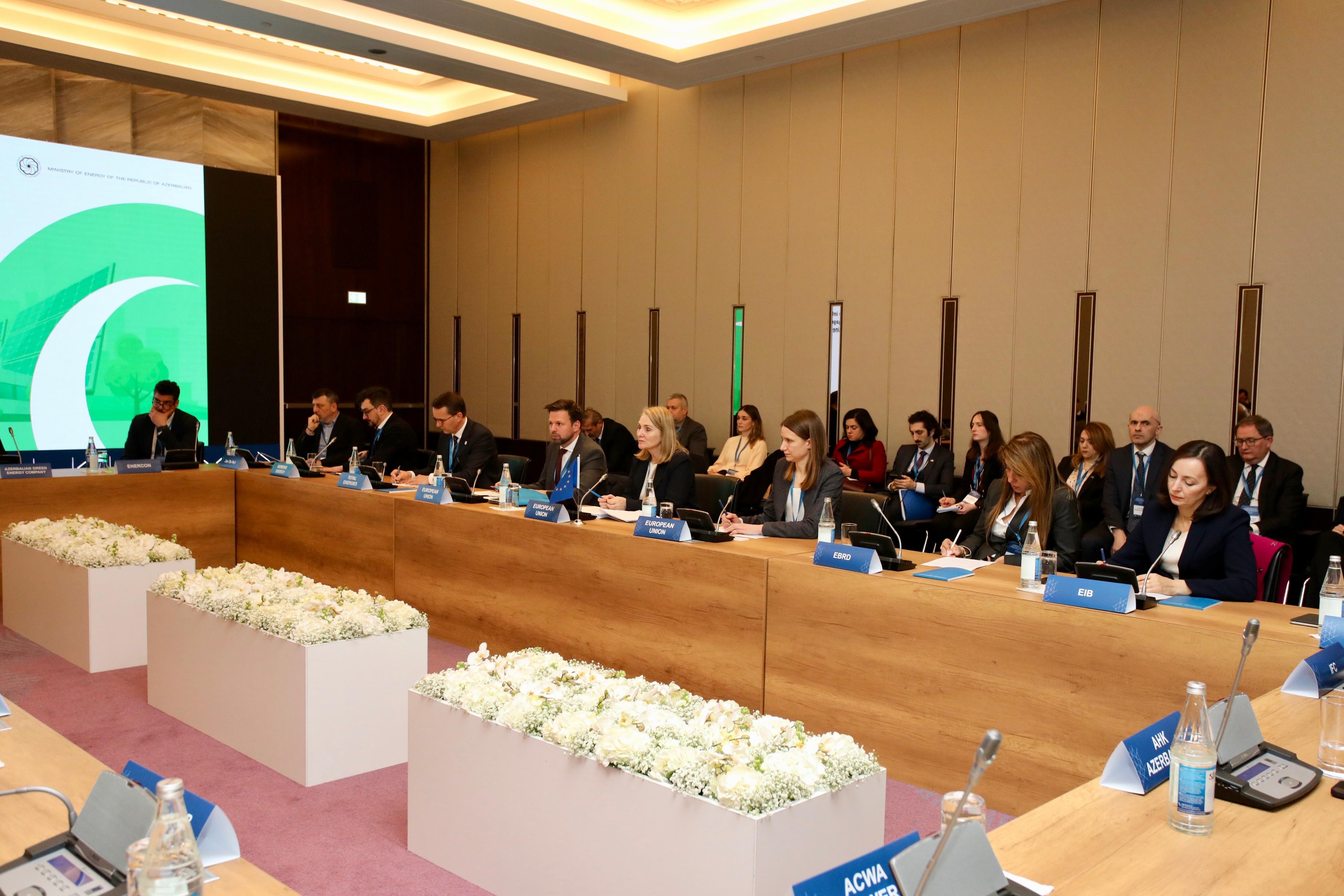 “Yaşıl bağlantı üzrə investisiya” mövzusunda Azərbaycan- Avropa İttifaqı dəyirmi masası keçirilib