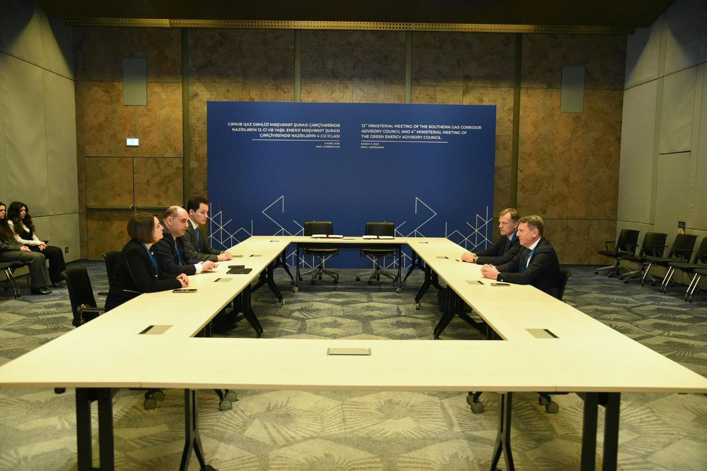 Bərpa Olunan Enerji Mənbələri Dövlət Agentliyi və Xorvatiyanın "Energia Naturalis d.o.o" şirkəti arasında bərpa olunan enerji sahəsində əməkdaşlığa dair Anlaşma Memorandumu imzalanıb