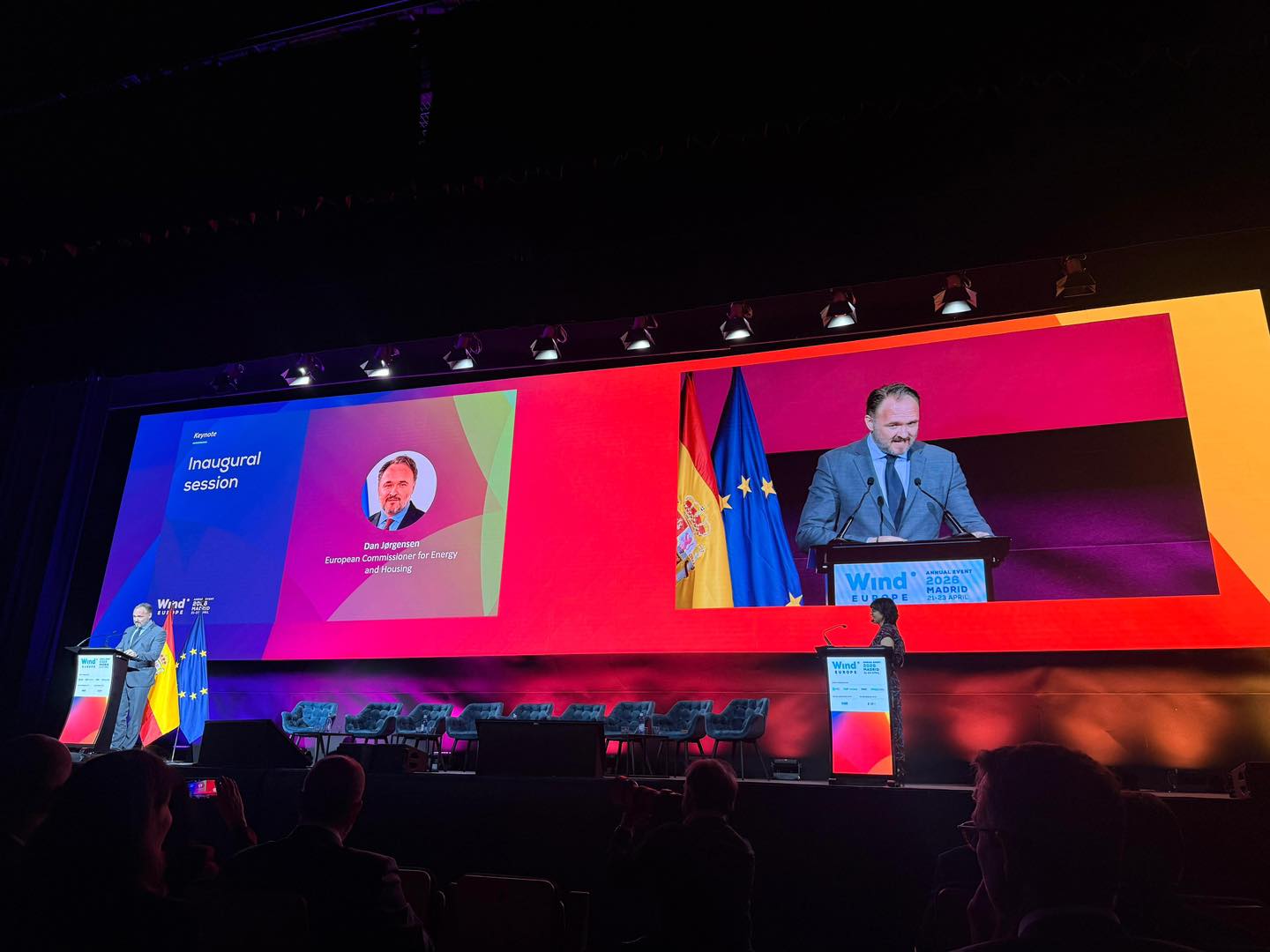 Bərpa Olunan Enerji Mənbələri Dövlət Agentliyinin direktor müavini Fəqan Abdurəhmanov “WindEurope Annual Event 2026” tədbirində iştirak edib